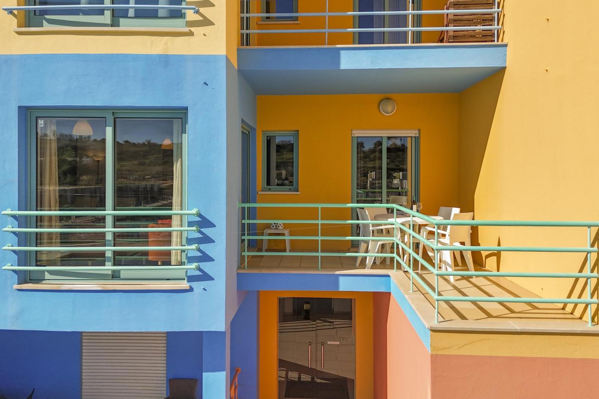 Marina Breeze Apartment With Pool - 900M From The Beach Αλμπουφέιρα Εξωτερικό φωτογραφία