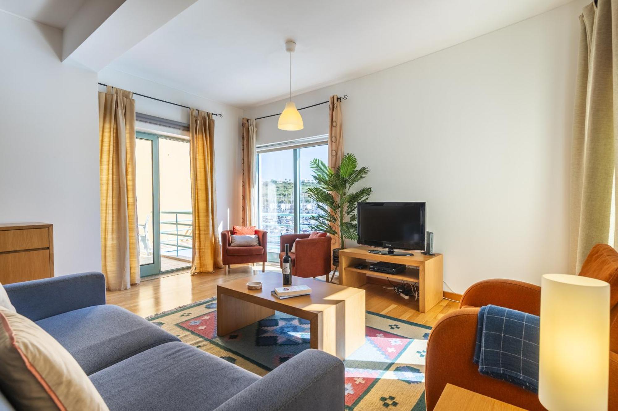 Marina Breeze Apartment With Pool - 900M From The Beach Αλμπουφέιρα Εξωτερικό φωτογραφία